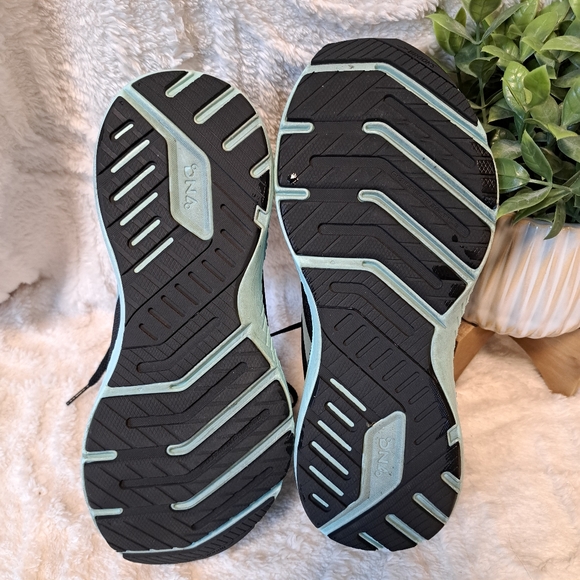 Brooks Launch GTS 8 Black Blue Running Shoes Sneaker Women’s Size 8.5 - Picture 16 of 16